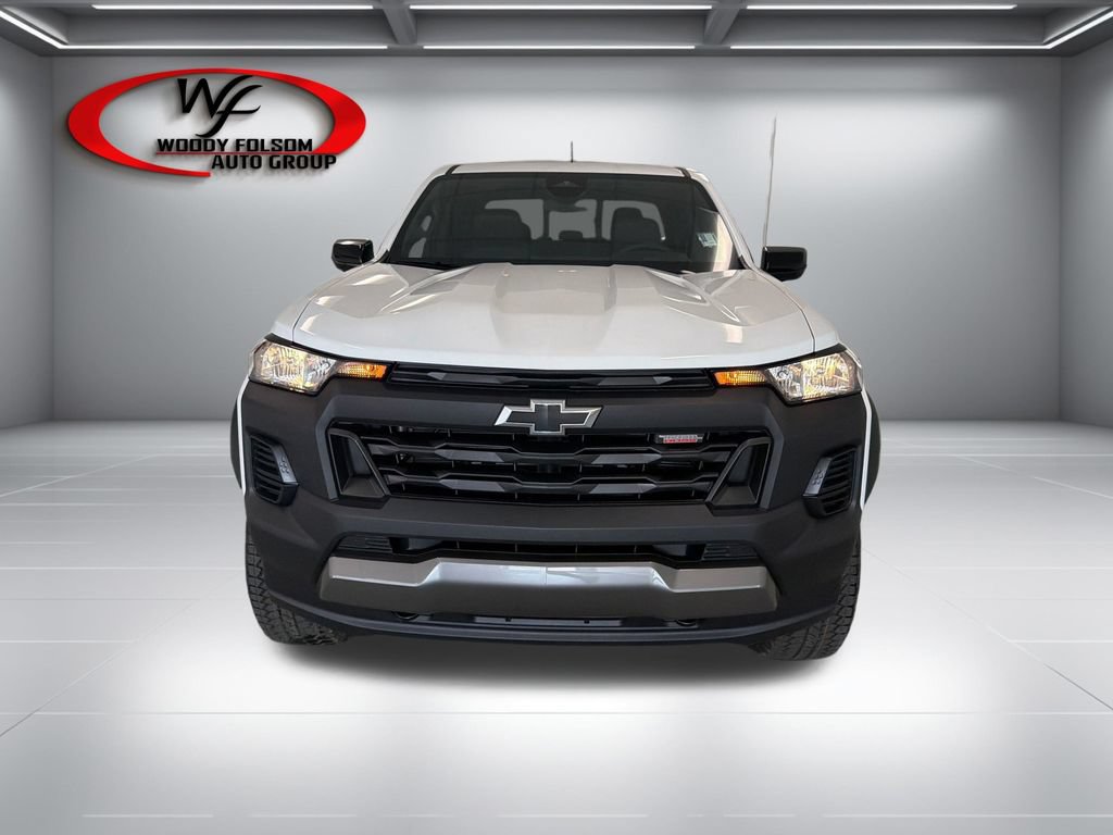 New 2026 Chevrolet Colorado Trail Boss AWD/4WD image 2