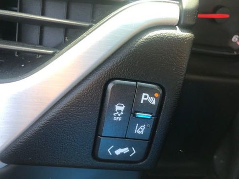 Used 2015 GMC Yukon XL SLT w/ Enhanced Security Package image 17