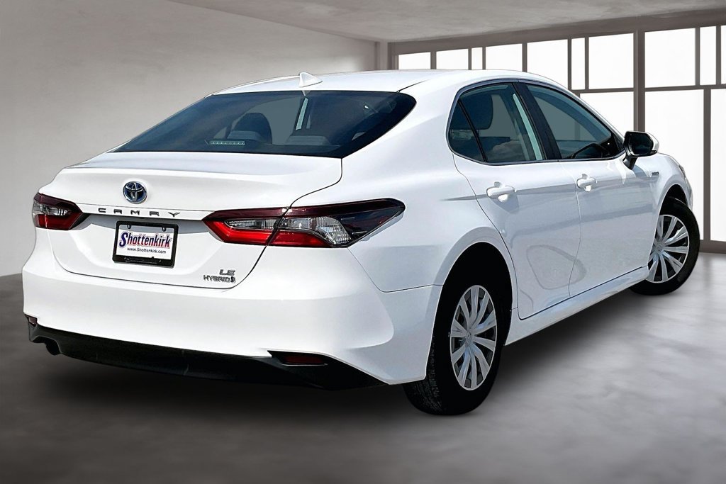 Used 2021 Toyota Camry LE w/ Audio Upgrade Package FWD image 6