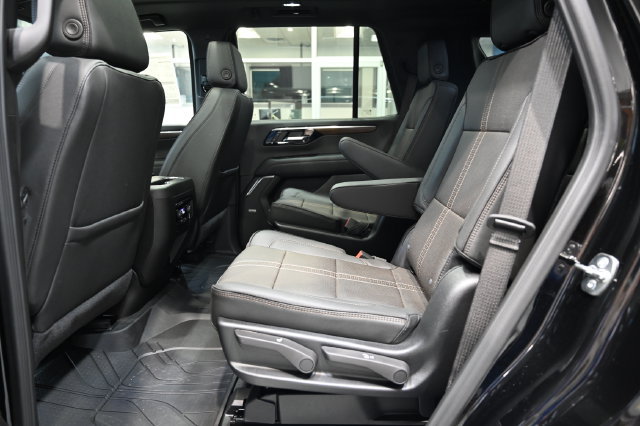 New 2026 Chevrolet Tahoe High Country AWD/4WD image 13