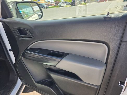 Used 2018 Chevrolet Colorado W/T w/ WT Convenience Package AWD/4WD image 13