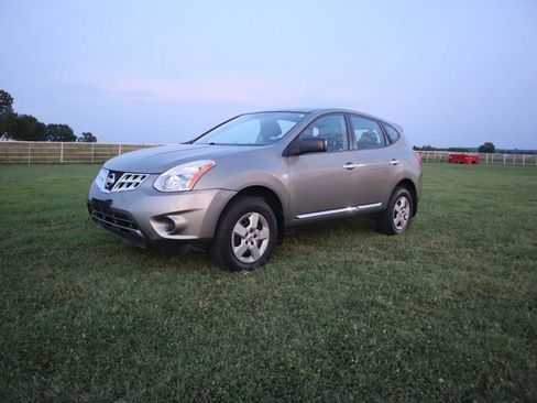 Used 2013 Nissan Rogue S AWD/4WD image 21