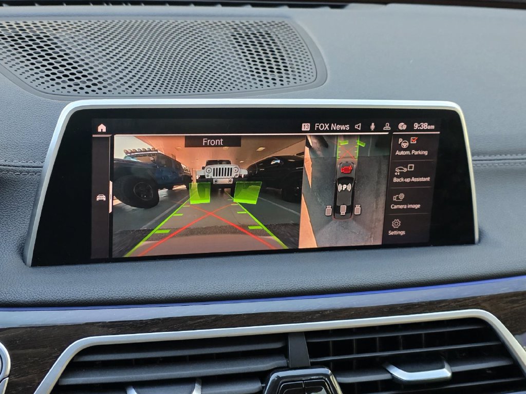 Used 2020 BMW 740i w/ Premium Package RWD image 19