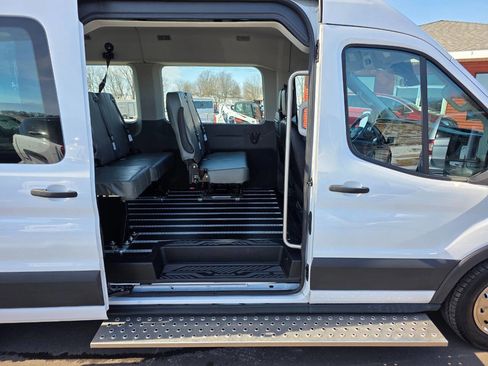 Used 2023 Ford Transit 350 XL image 22