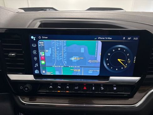 Used 2024 Chevrolet Silverado 1500 LT Trail Boss w/ LT Trail Boss Premium Package image 46