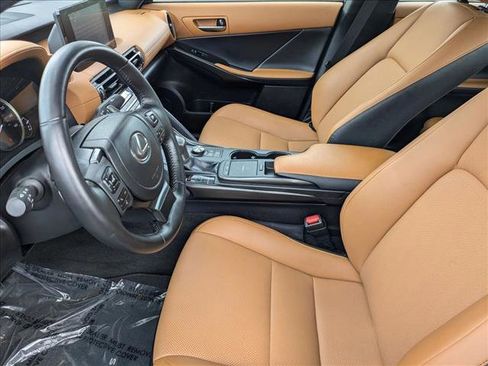 Used 2025 Lexus IS 350 F Sport image 15