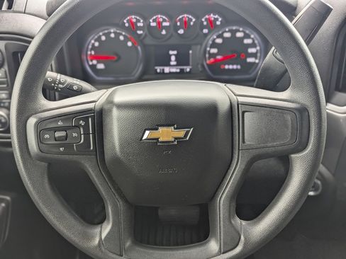 Used 2025 Chevrolet Silverado 2500 Custom w/ Custom Value Package image 34