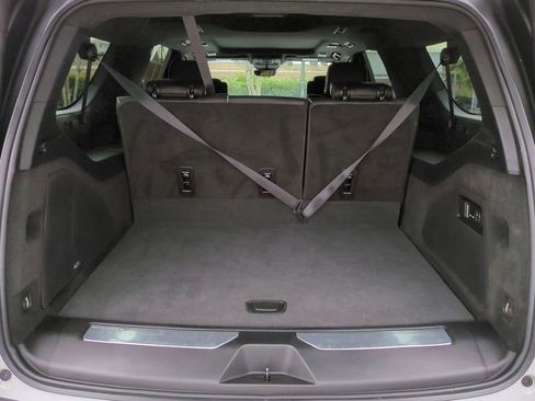 Used 2023 Cadillac Escalade ESV Sport Platinum image 12