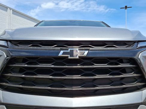 Used 2024 Chevrolet Blazer LT w/ Convenience Package FWD image 34