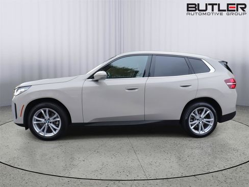 Used 2025 BMW X3 xDrive30i w/ Convenience Package image 4