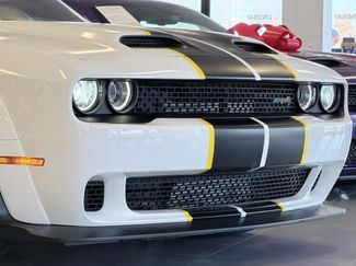 Used 2022 Dodge Challenger SRT Hellcat video 2