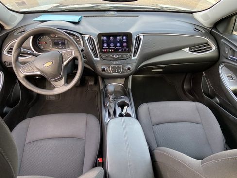 Used 2024 Chevrolet Malibu LT image 48