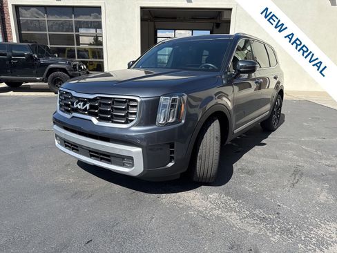 Used 2024 Kia Telluride SX Prestige AWD/4WD image 3