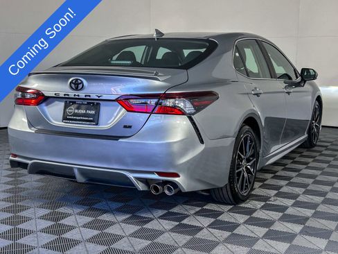 Used 2023 Toyota Camry SE image 8