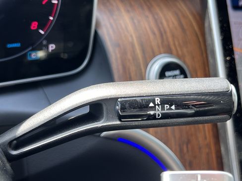 Certified 2025 Mercedes-Benz GLC 300 4MATIC image 26