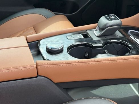 New 2026 Nissan Rogue Platinum image 13