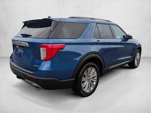 Used 2021 Ford Explorer Limited w/ Equipment Group 301A AWD/4WD image 5