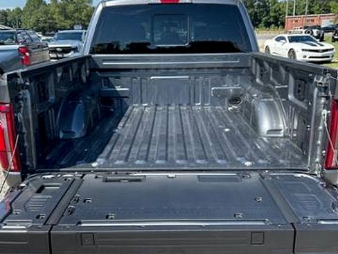 New 2025 Ford F150 Lariat w/ Equipment Group 501A Mid image 8