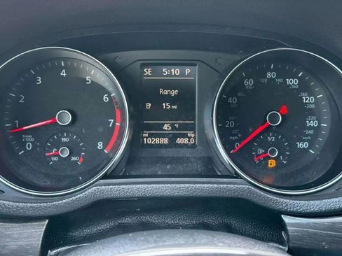 Used 2017 Volkswagen Passat 1.8T SE image 34