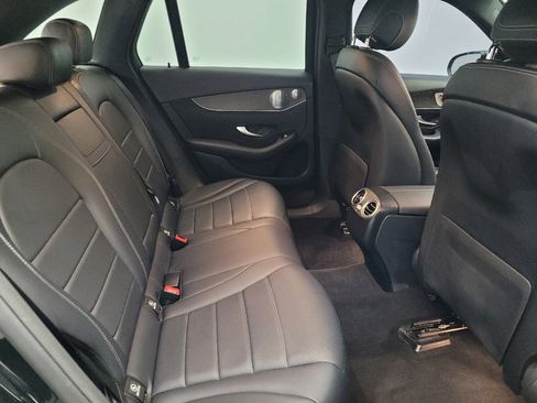 Used 2020 Mercedes-Benz GLC 300 4MATIC image 19