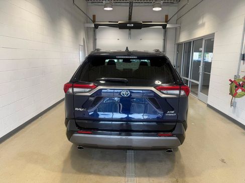 Certified 2021 Toyota RAV4 XSE AWD/4WD image 4