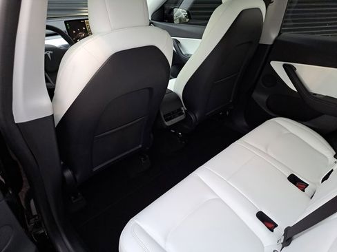 Used 2020 Tesla Model Y Performance image 13