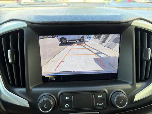 Used 2020 GMC Terrain SLT w/ Preferred Package AWD/4WD image 14