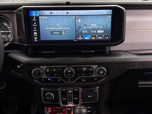 Used 2025 Jeep Wrangler Unlimited Sport S 4xe AWD/4WD image 20