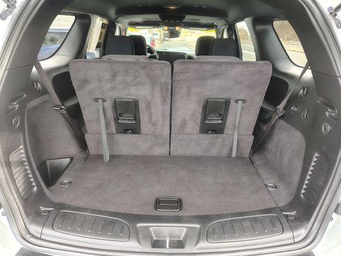 Certified 2024 Dodge Durango SXT image 11