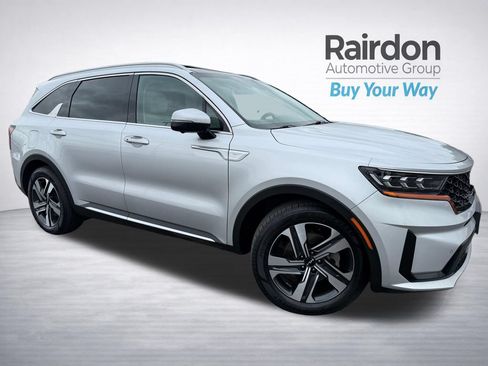 Certified 2022 Kia Sorento SX Prestige w/ Panoramic Sunroof Package AWD/4WD image 1