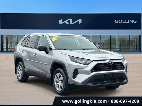 Used 2022 Toyota RAV4 LE AWD/4WD image 1