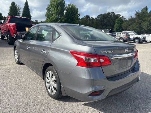 Used 2017 Nissan Sentra SV FWD image 7