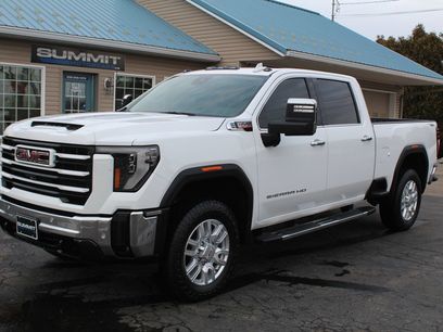 Used 2024 GMC Sierra 2500 SLT w/ SLT Convenience Package