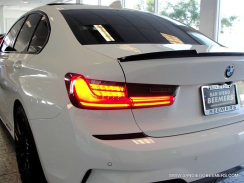 Used 2022 BMW 330i Sedan w/ M Sport Package RWD image 74