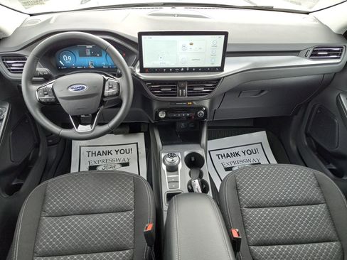 Used 2023 Ford Escape Active w/ Tech Pack #2 AWD/4WD image 17