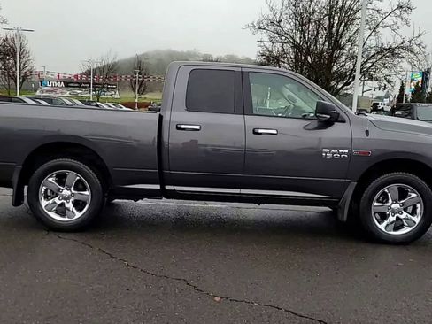 Used 2016 RAM 1500 Big Horn image 9