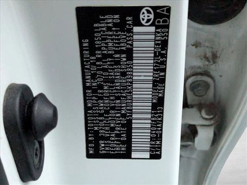 Used 2019 Toyota Corolla LE image 24