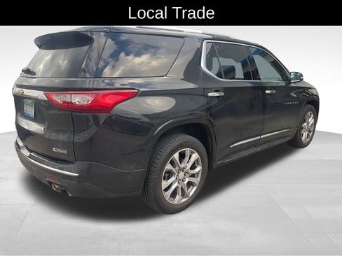 Used 2018 Chevrolet Traverse Premier w/ LPO, 'HIT The Road' Package AWD/4WD image 7