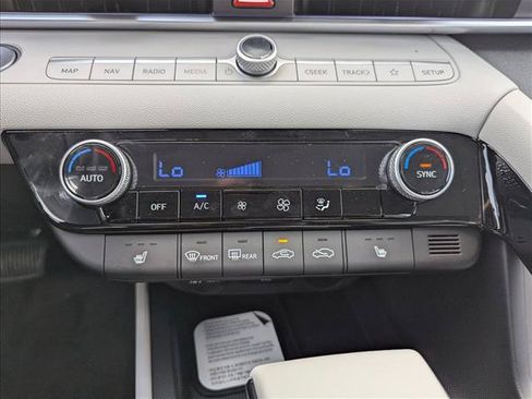 New 2026 Hyundai Elantra Limited FWD image 20