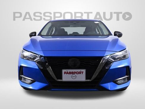 Certified 2022 Nissan Sentra SR FWD image 2