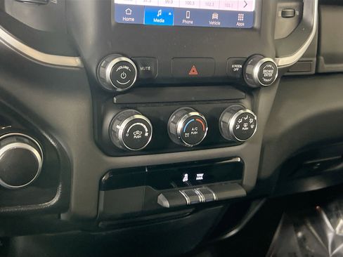 Used 2022 RAM 1500 Big Horn image 15