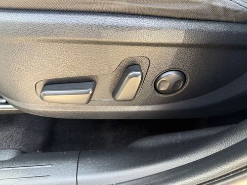 Used 2023 Hyundai Santa Fe SEL image 19