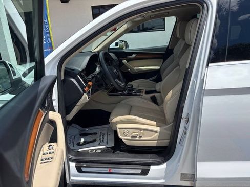 Used 2023 Audi Q5 2.0T Premium Plus w/ Premium Plus Package AWD/4WD image 18