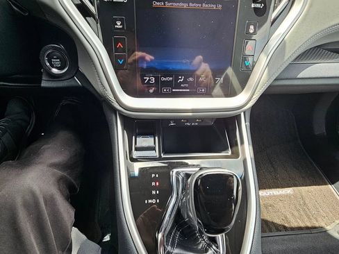 Used 2020 Subaru Outback Premium w/ Popular Package #1 AWD/4WD image 24