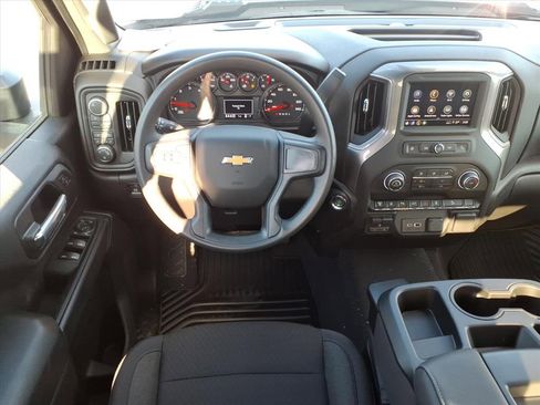 New 2026 Chevrolet Silverado 2500 Custom w/ Custom Value Package image 18