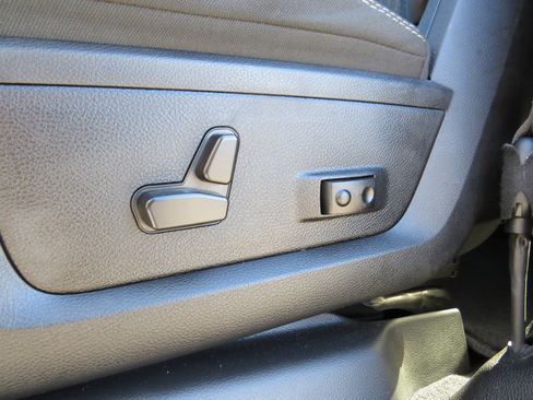 Certified 2024 RAM 2500 Big Horn w/ Night Edition image 19