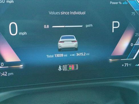 Used 2025 BMW 330i Sedan RWD image 11