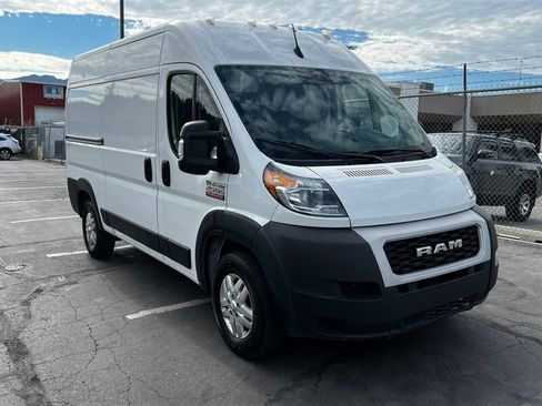 Used 2022 RAM ProMaster 2500 FWD image 1