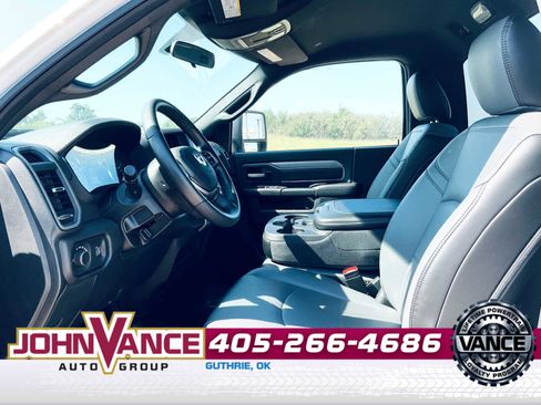 Used 2024 RAM 3500 Tradesman image 15