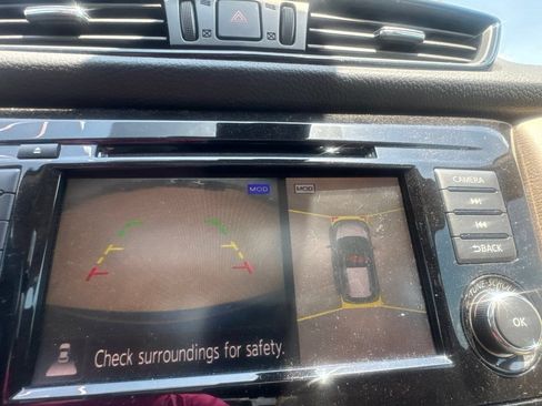 Used 2019 Nissan Rogue SV w/ Sun & Sound Touring Package FWD image 46